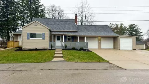 6780 E Walnut St, Tipp City, OH 45371