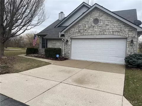 9763 Winding Green Way, Dayton, OH 45458
