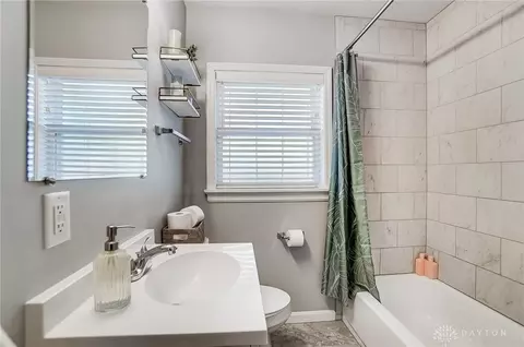 6907 Buckingham Pl, Cincinnati, OH 45227 photo 25