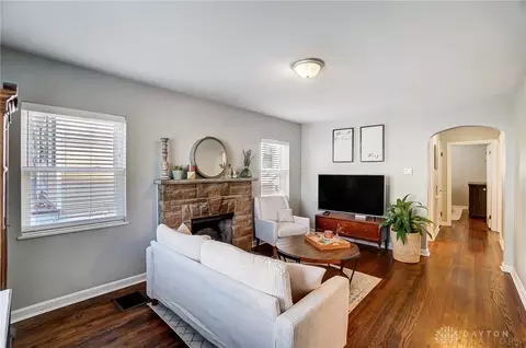 6907 Buckingham Pl, Cincinnati, OH 45227 photo 8