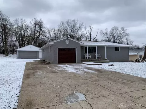 6132 Mantz Ave, Dayton, OH 45417