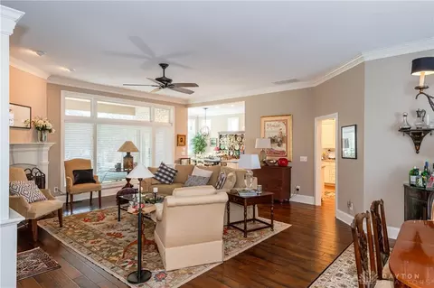 345 Rue Marseille, Kettering, OH 45429 photo 12