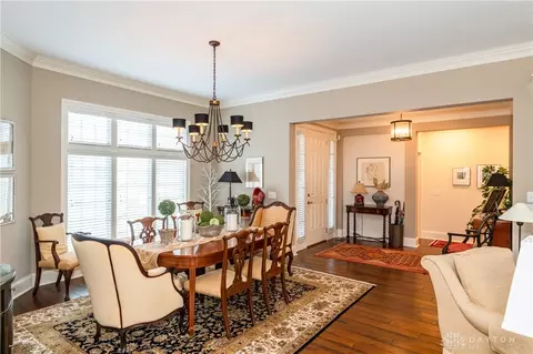 345 Rue Marseille, Kettering, OH 45429 photo 9
