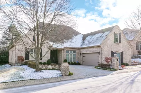 345 Rue Marseille, Kettering, OH 45429 photo 2