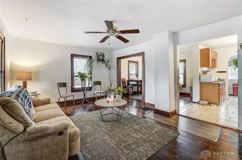 635 E Southern Ave, Springfield, OH 45505 photo 9