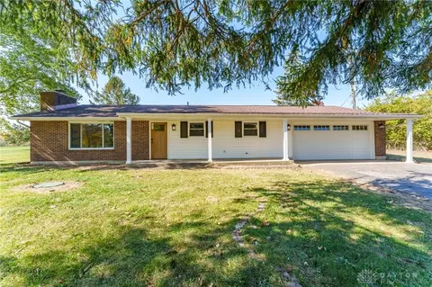 3643 Old Mill Rd, Springfield, OH 45502