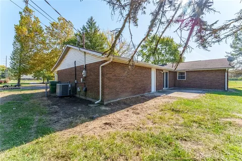 Exterior - 3643 Old Mill Rd, Springfield, OH 45502 photo 6 of 10