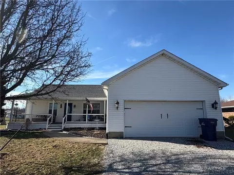181 Norseman Dr, Eaton, OH 45320