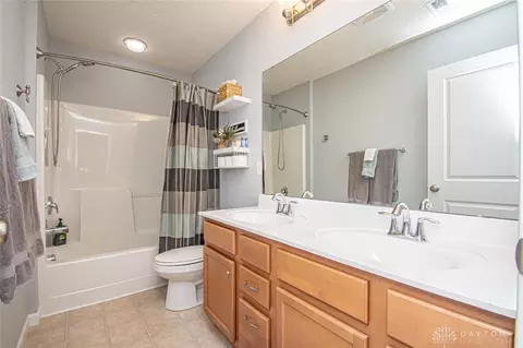 6821 Paragon Rd, Centerville, OH 45459 photo 27