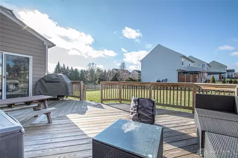 6821 Paragon Rd, Centerville, OH 45459 photo 48
