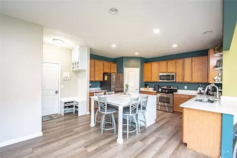 6821 Paragon Rd, Centerville, OH 45459 photo 10