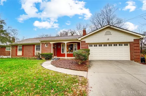 7851 Pinemeadow Ln, Cincinnati, OH 45224