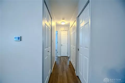 Entry Way - 2417 Sheelah Ct, Dayton, OH 45420 photo 1 of 2