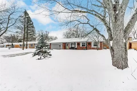 7627 Katy Dr, Dayton, OH 45459