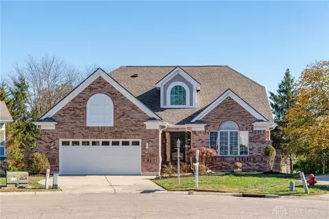 Exterior - 80 Glencoe Ct, Springboro, OH 45066 photo 3 of 10