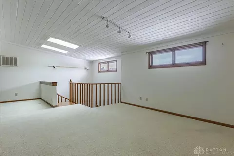 Living - 7179 Fallen Oak Trce, Centerville, OH 45459 photo 6 of 8