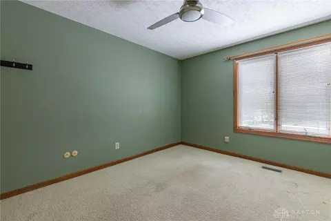 Bedroom - 7179 Fallen Oak Trce, Centerville, OH 45459 photo 2 of 3