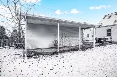 2007 E Bataan Dr, Dayton, OH 45420 photo 26