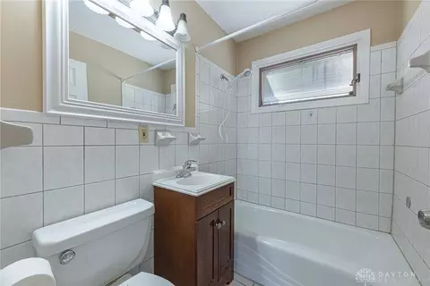 Bath - 2025 Gay Dr, Kettering, OH 45420 photo 1 of 3
