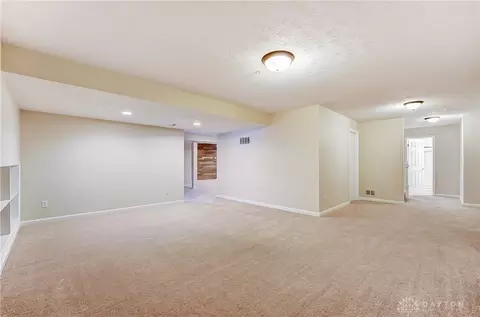400 Beck Dr, Dayton, OH 45458 photo 35