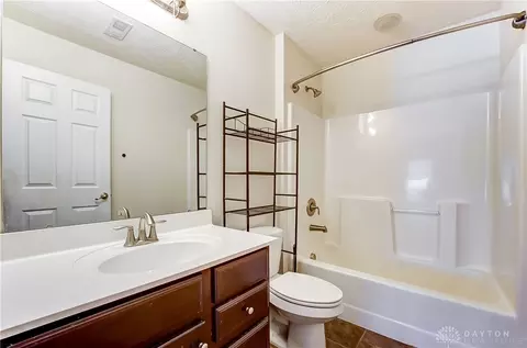 400 Beck Dr, Dayton, OH 45458 photo 27