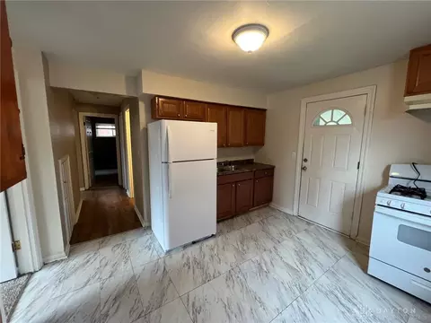 Entry Way - 2532 Rack Ct, Cincinnati, OH 45239 photo 1 of 1