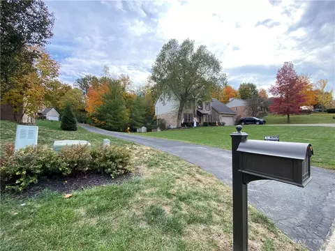24 English Creek Dr, Union Twp, OH 45245