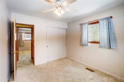 5748 Hunter Rd, Enon, OH 45323 photo 17