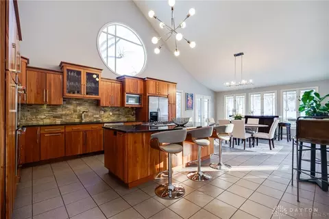 Kitchen - 4388 Stonehenge Ln, Kettering, OH 45429 photo 1 of 9