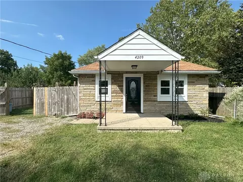 4209 Lewis St, Middletown, OH 45044