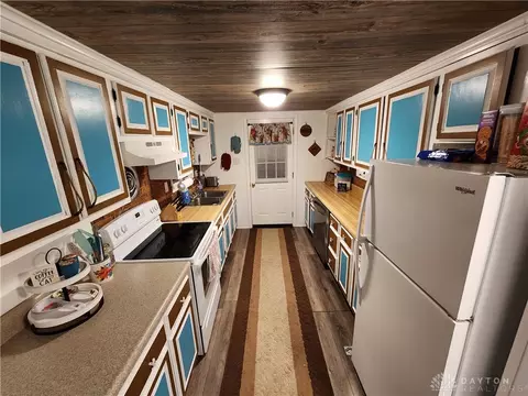 Kitchen - 12073 Brugeman Rd, Minster, OH 45865 photo 1 of 2