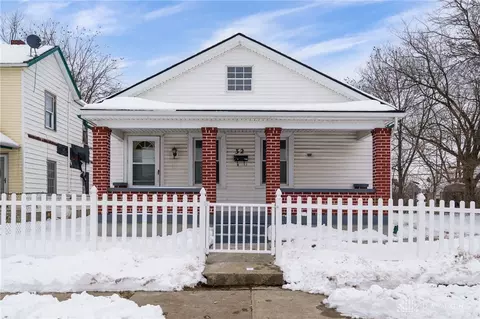 32 Daniel St, Dayton, OH 45404