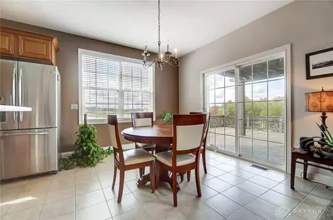 550 Thomas Dr, Springboro, OH 45066 photo 8