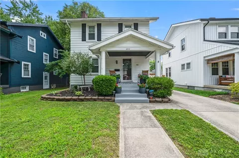 420 Monteray Ave, Oakwood, OH 45419