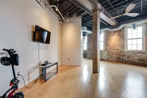 Living - 434 E 1st St #332, Dayton, OH 45402 photo 2 of 6