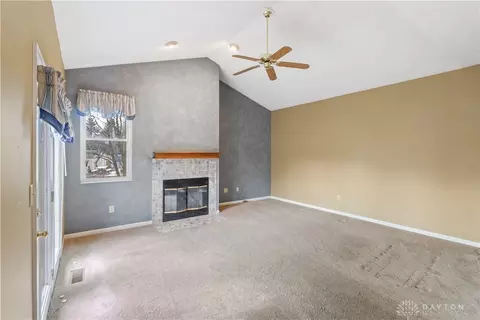6987 Crossbrook Dr, Centerville, OH 45459 photo 5
