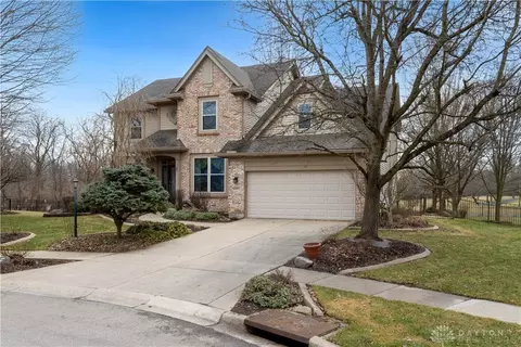 6987 Crossbrook Dr, Centerville, OH 45459 photo 2