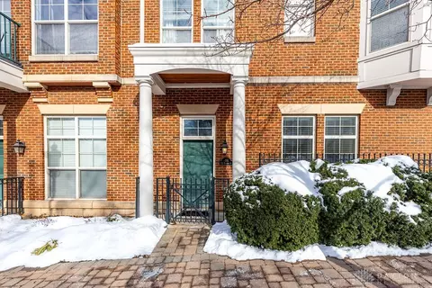 252 Stetson St #101, Cincinnati, OH 45219