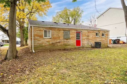 Exterior - 4516 Leslie Ave, Cincinnati, OH 45242 photo 6 of 8