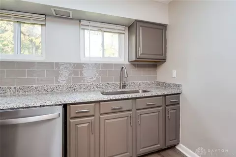 Kitchen - 4516 Leslie Ave, Cincinnati, OH 45242 photo 3 of 4