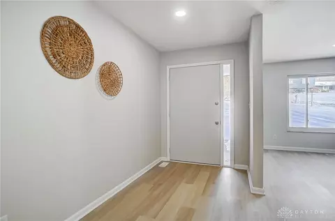 Entry Way - 1510 Ambridge Rd, Centerville, OH 45459 photo 1 of 1