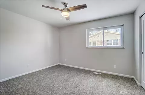 Bedroom - 1510 Ambridge Rd, Centerville, OH 45459 photo 4 of 8