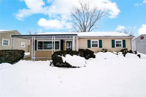 2574 Dunhill Pl, Kettering, OH 45420