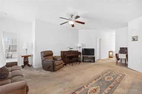 82 Cascade Dr, Fairborn, OH 45324 photo 7