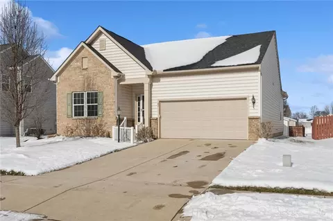 82 Cascade Dr, Fairborn, OH 45324 photo 3