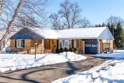 2708 Hazelwood Ave, Kettering, OH 45419