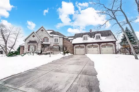 8236 Wilde Ct, Waynesville, OH 45068