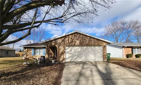 1244 Rutledge St, Sidney, OH 45365 photo 3
