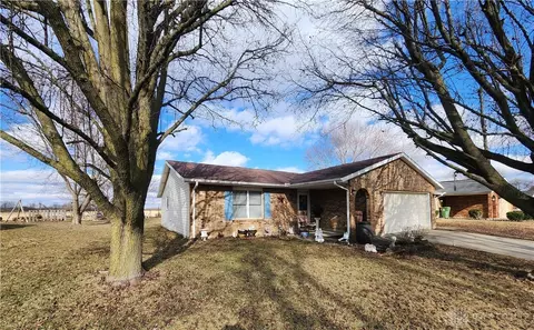 1244 Rutledge St, Sidney, OH 45365