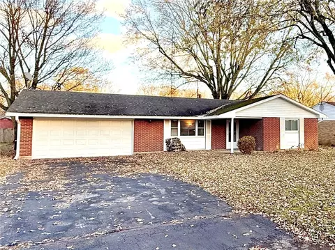 1079 Parkway Dr, Greenville, OH 45331